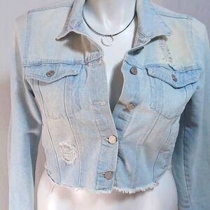 REFUGE DEMIN JEAN JACKET SIZE LARGE IN FADED STRESSED BLEACHED 😅 😬 😫 🙃 😩 😆